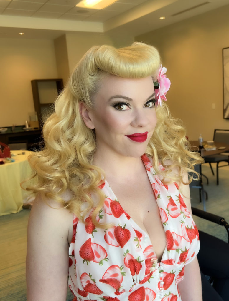 Vintage Hairstyle in Los Angeles: rockabilly bumper bangs and victory rolls